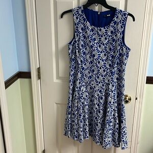 Tommy Hilfiger dress 12P, like new condition.